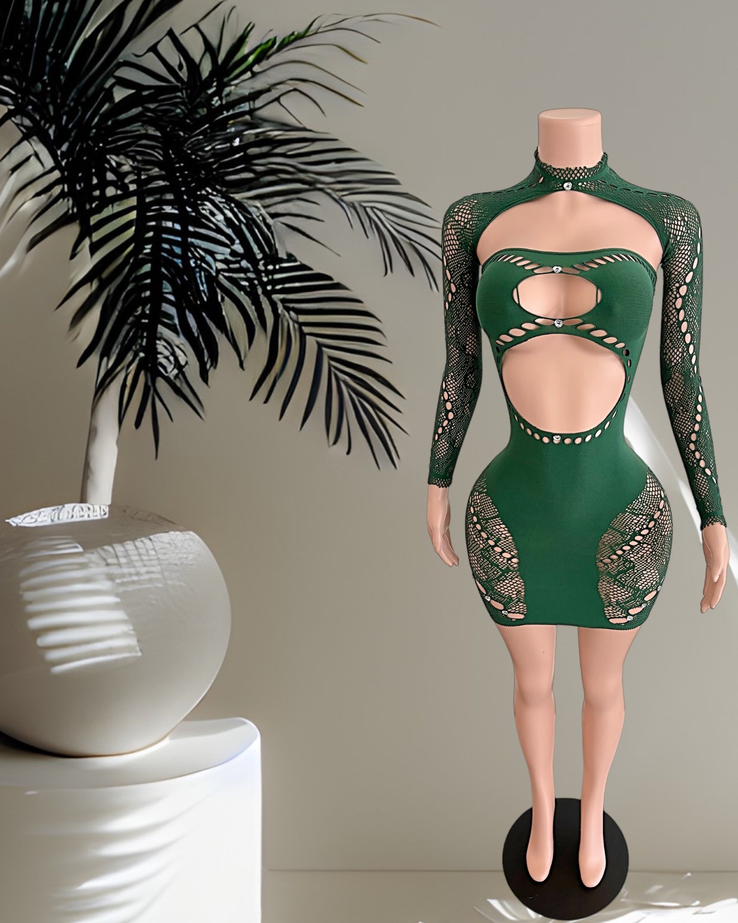 "Stunna Dolly" 2-Pc Lace Dress-Set